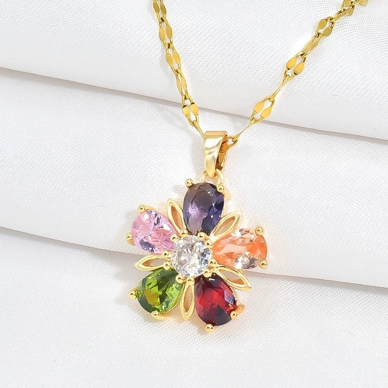 Flower Necklace & Stud Earrings Set