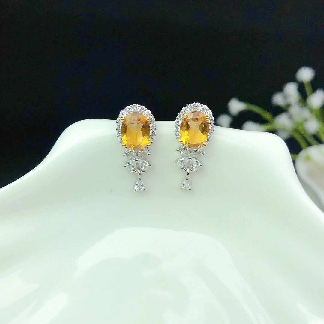 citrine gemstone stud earrings elegant yellow crystal design