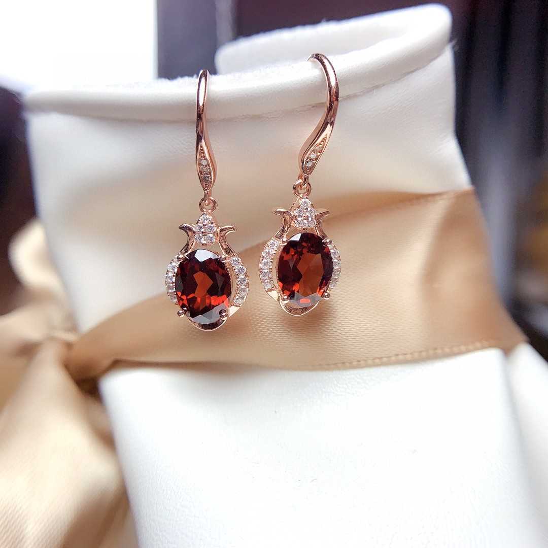 genuine garnet earrings with sparkling crystals design