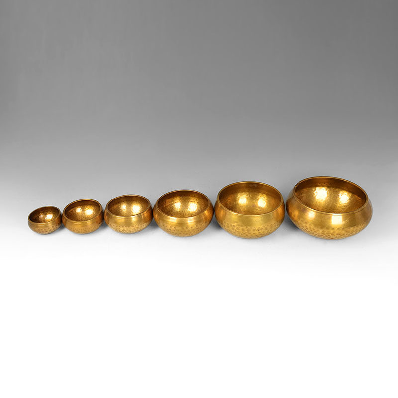 sound healing meditation bowl with wooden striker