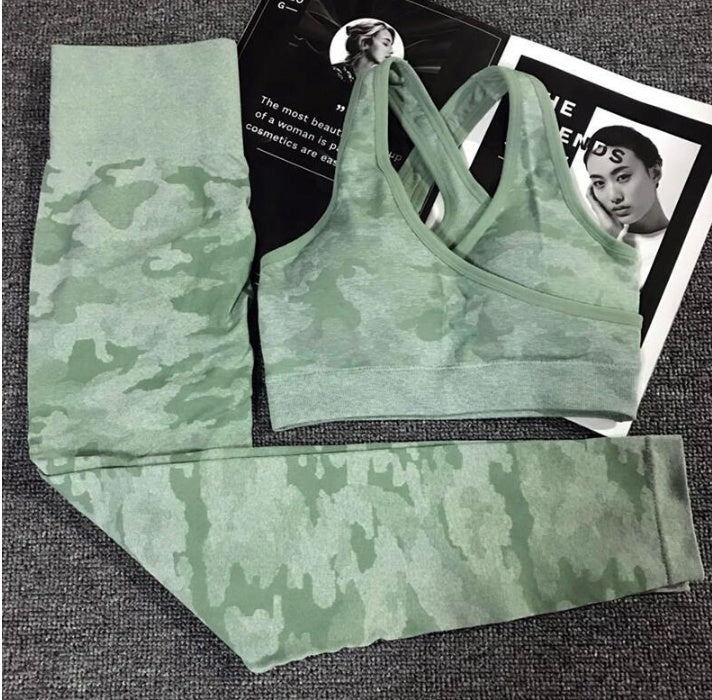 women yoga suit activewear