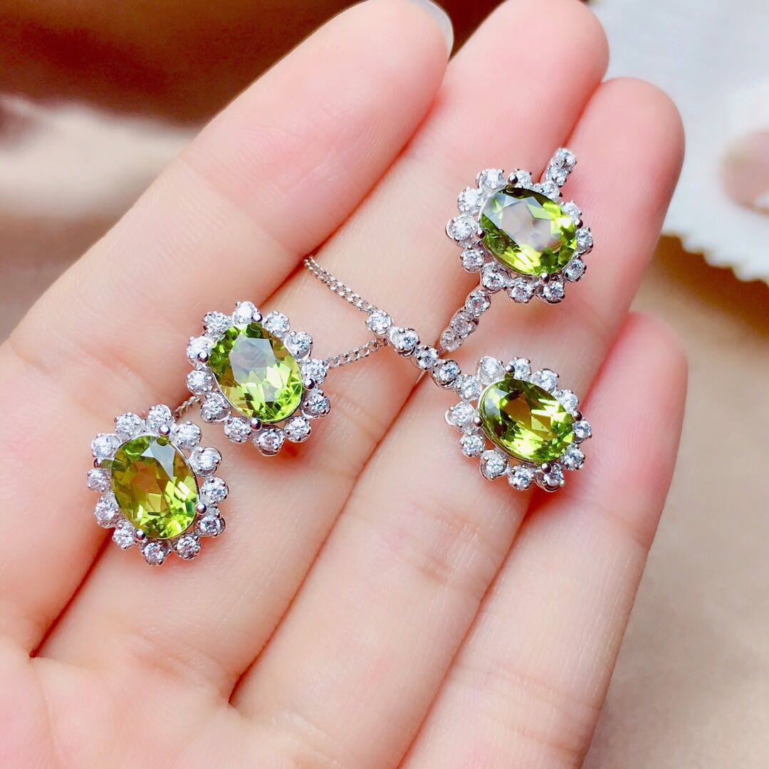 stylish green crystal set for women fashion jewelry